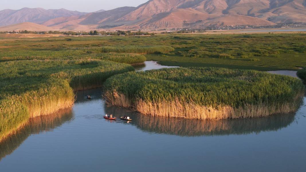 Eşsiz Dilkaya Deltası, kano tutkunlarına ev sahipliği yapıyor 4